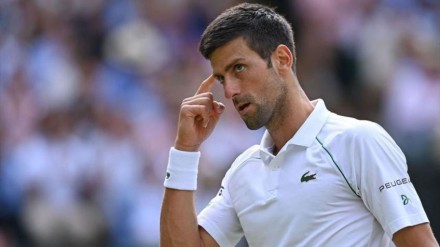 Australia blocca di nuovo il visto a Novak Djokovic: rischia un bando di tre anni